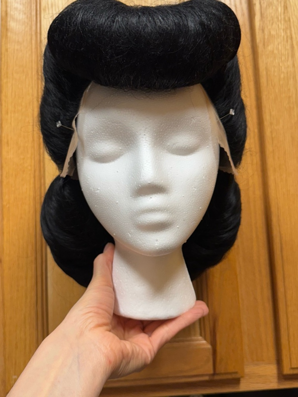 Black Vintage-Inspired Gothic Women's Wig - Picture 17 of 17